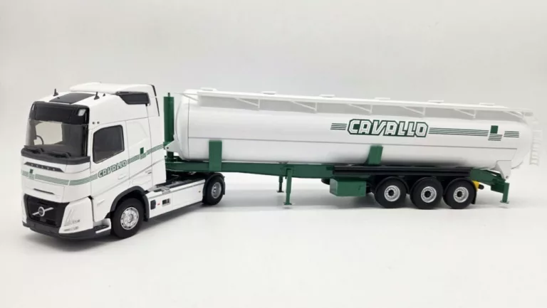 Volvo FH500 Aero Citerne Cavallo Eligor miniature vue avant