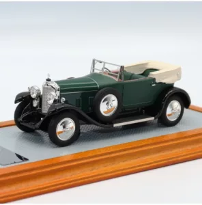 Miniature Mercedes 630K Harrington 1927 Ilario 1/43 vue avant sur socle