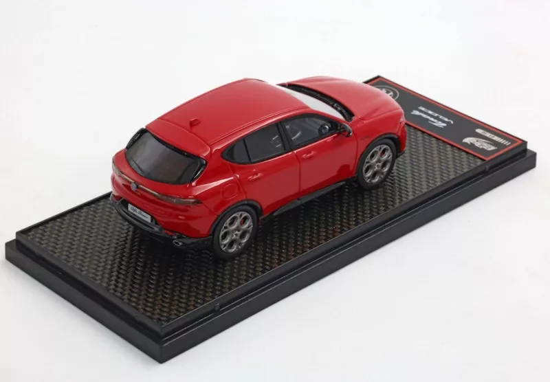 Alfa Romeo Tonale BBR en vitrine