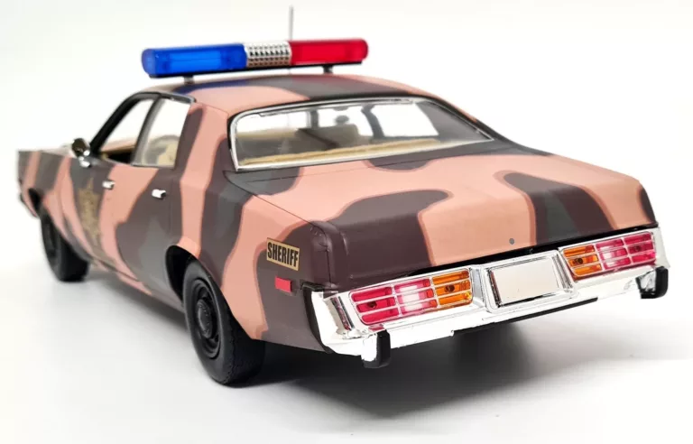 Dodge Monaco 1978 Sheriff County miniature 1/18 vue arrière
