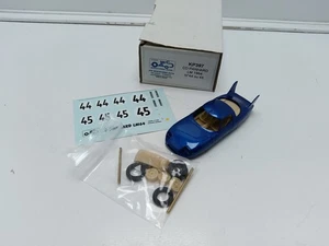 JPS KP397- CD Panhard LM 1964 #44 Ou 45 Manque Vitrage Kit Résine 1:43