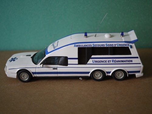 Citroen CX Tissier 1/43 rare ambulance 2p déco Capeille exemplaire unique